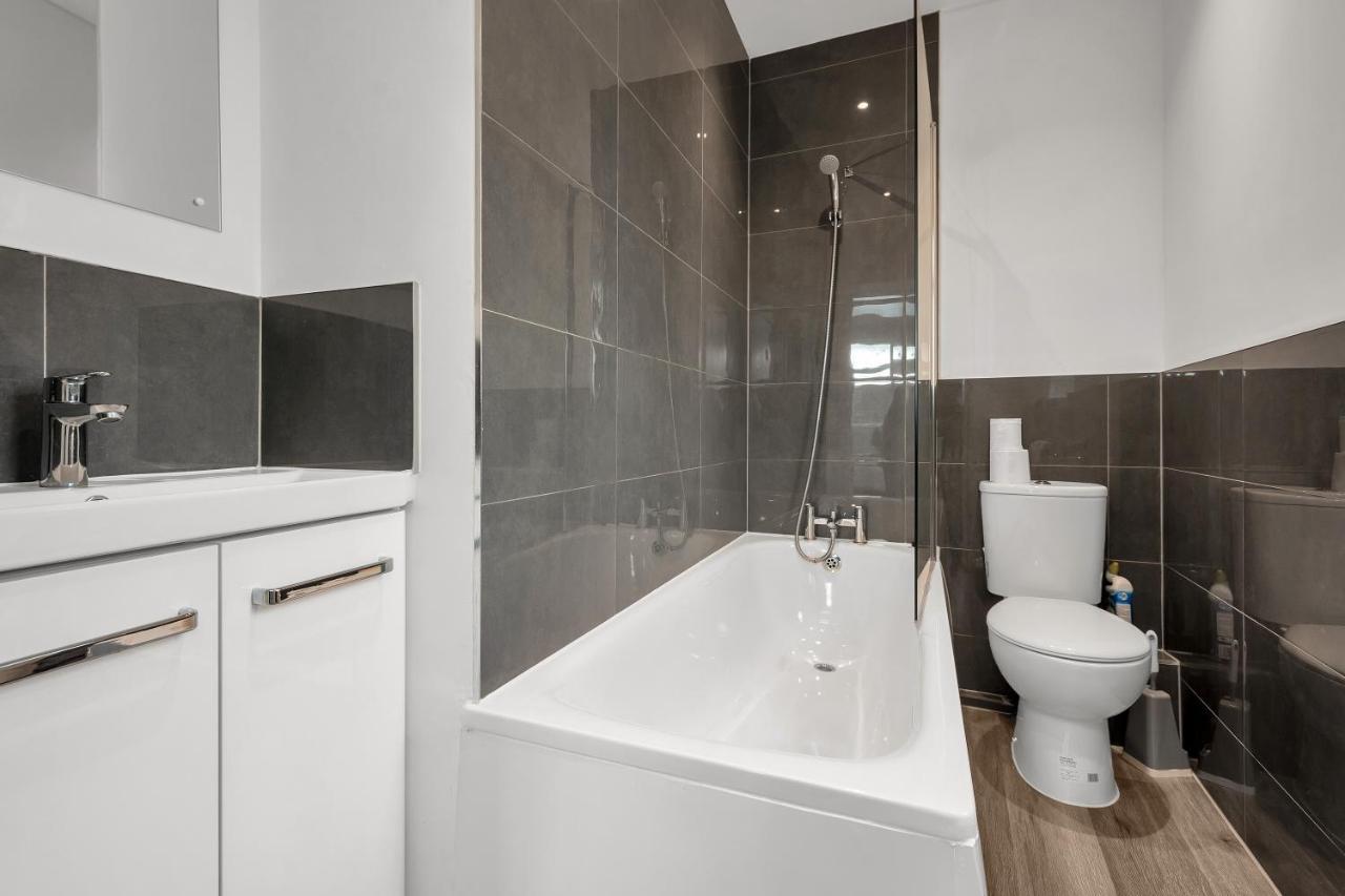 Modern Apartment In South West Wandsworth London Ngoại thất bức ảnh